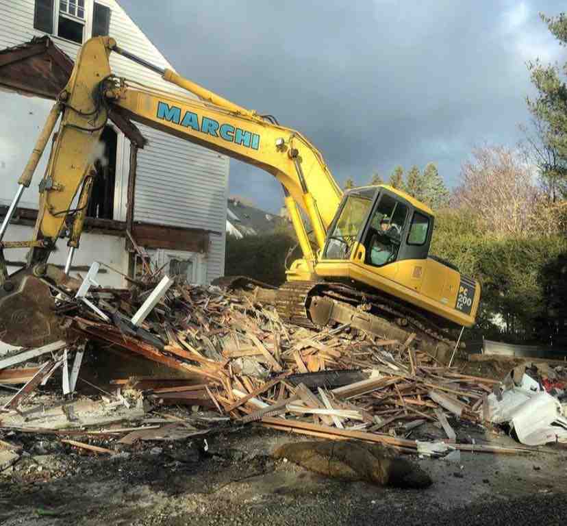 Excavator Service Near Me: Top 3 Trusted Providers 2024